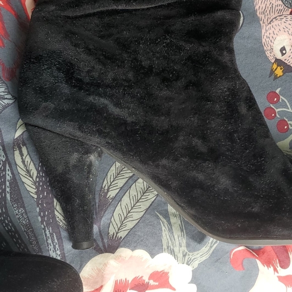 Suede Thigh High Boots - Picture 3 of 4